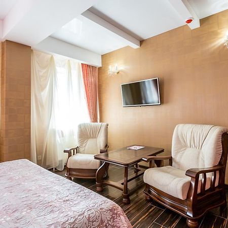 Hotel Premier นิปโปรเซอร์เซียนสกาย ภายนอก รูปภาพ