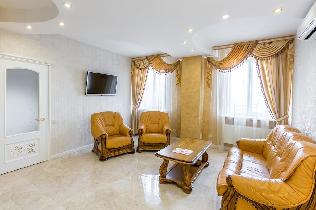 Hotel Premier นิปโปรเซอร์เซียนสกาย ภายนอก รูปภาพ
