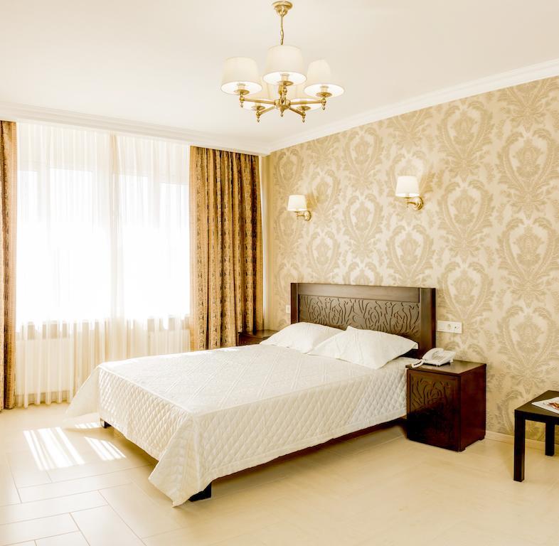 Hotel Premier นิปโปรเซอร์เซียนสกาย ห้อง รูปภาพ